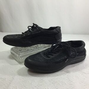 Revere Muted Reptile Design Black Sneakers
